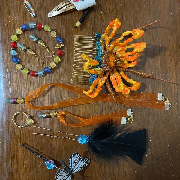 Sunrise Sunset Gold Hair Comb & Jewelry Set - Picture 1 of 3